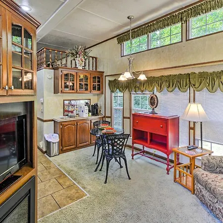 Cozy Gig Harbor Cottage About 2 Mi To Case Inlet!